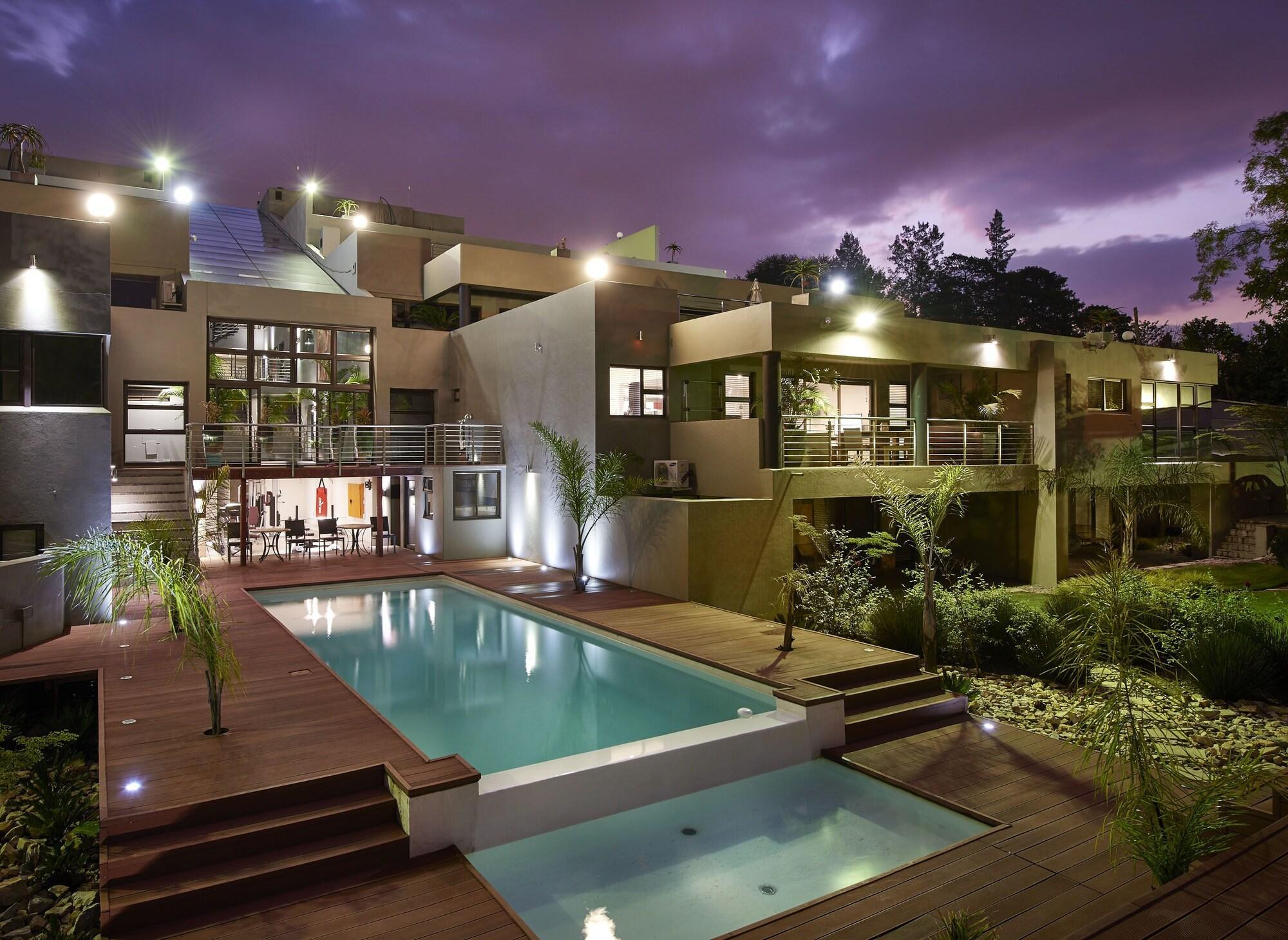 Dynasty Forest Sandown Self Catering Hotel Йоханнесбург Экстерьер фото